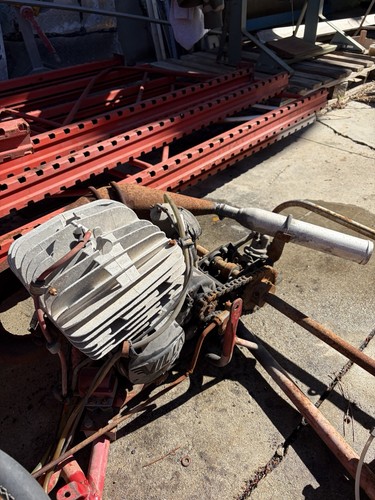 Motore kart con marmitta - motore, di